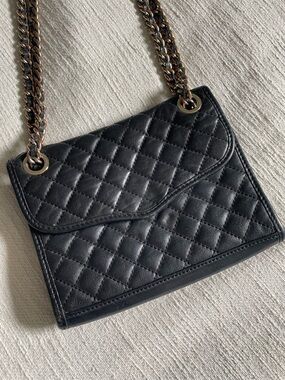 Rebecca Minkoff | Black Leather Quilted Crossbody with Chain Strap